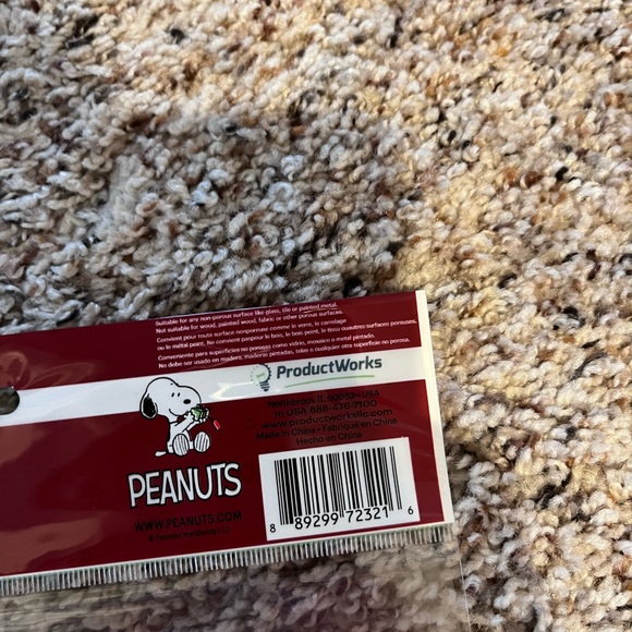 Peanuts Charlie Brown Snoopy REUSABLE Christmas Window Gel Clings New - Picture 3 of 6